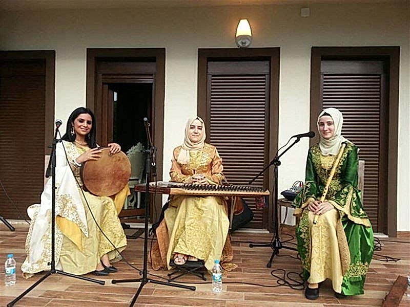 bayan-ilahi-grubu