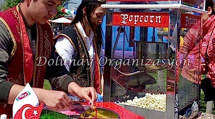 Patlamış Mısır Arabası Kiralama