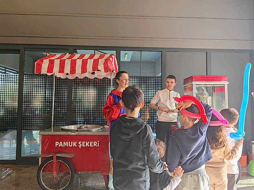 Pamuk Şeker Makinesi Kiralama